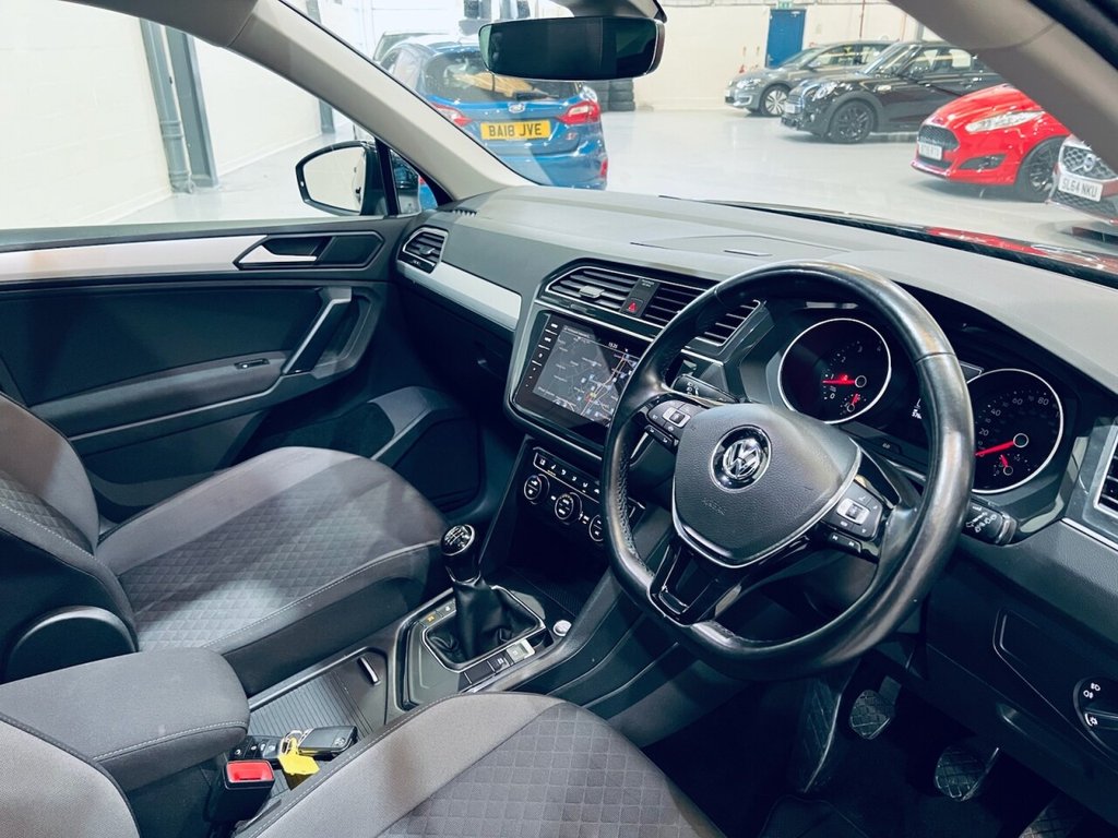 Used Volkswagen Tiguan 2019 for sale - 77748926: Photo 22