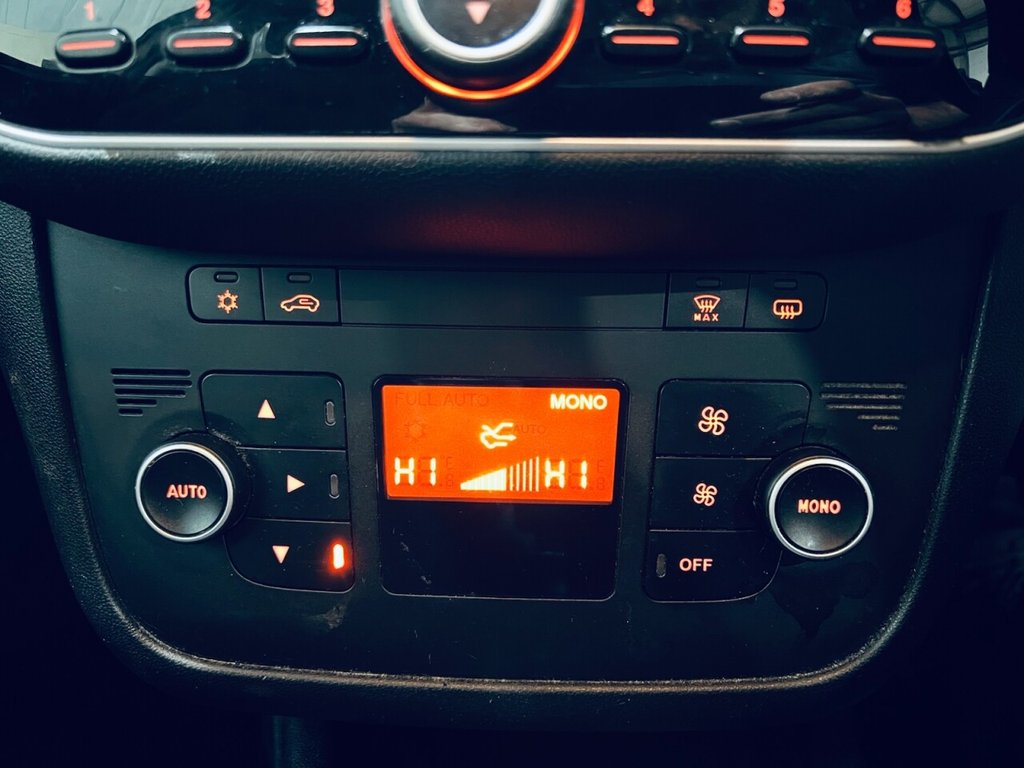 Used Fiat Punto 2016 for sale - 77647868: Photo 12