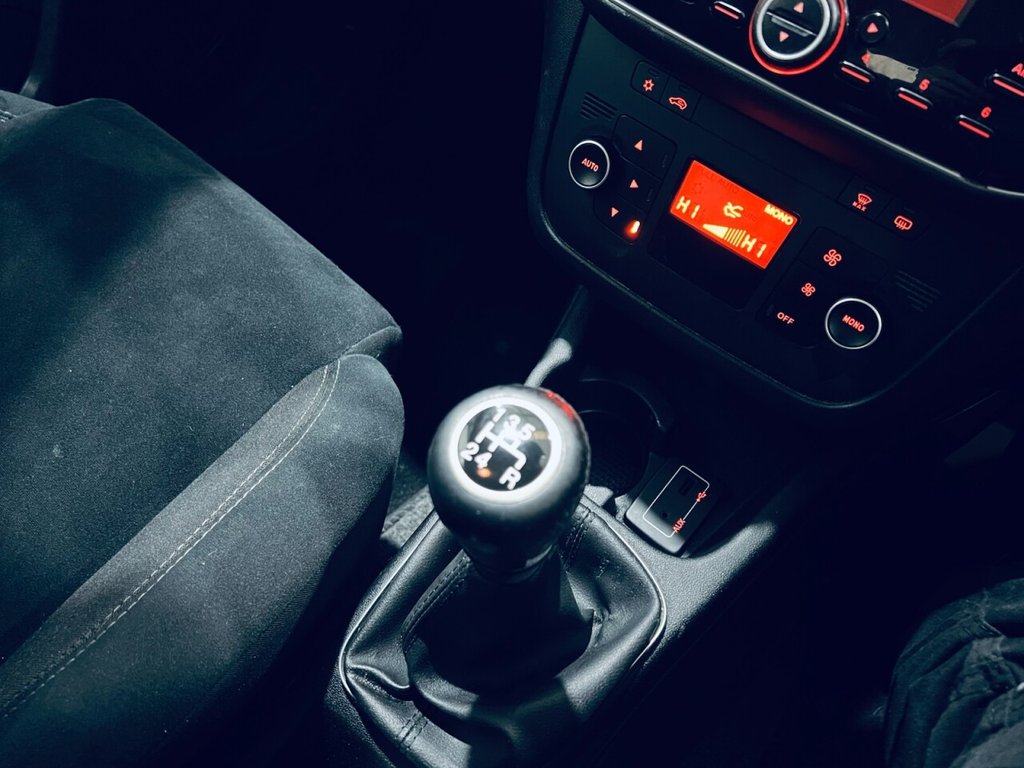 Used Fiat Punto 2016 for sale - 77647868: Photo 20