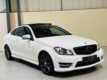 Used Mercedes-Benz C-Class 2015 for sale - 75911566: Photo