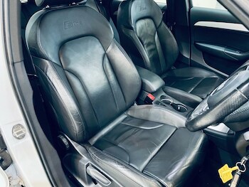 Used Audi Q3 2015 for sale - 77820816: Photo