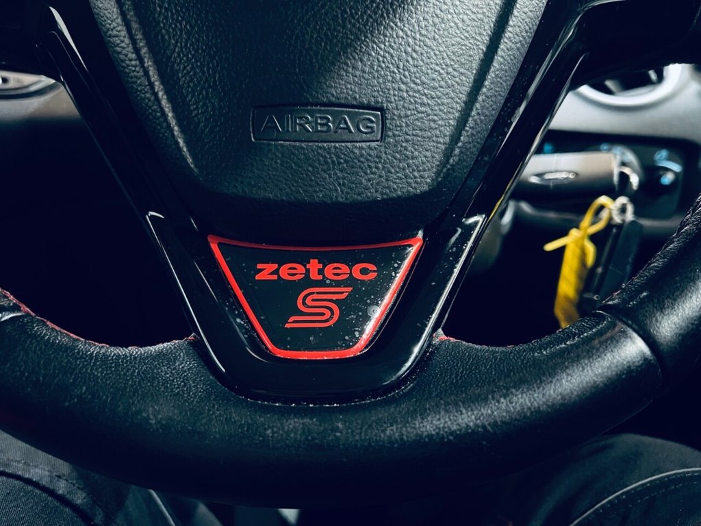 Used Ford Fiesta 2015 for sale - 77680438: Photo 24