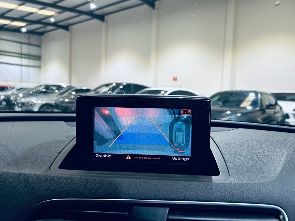 Used Audi Q3 2016 for sale - 76725105: Photo 2