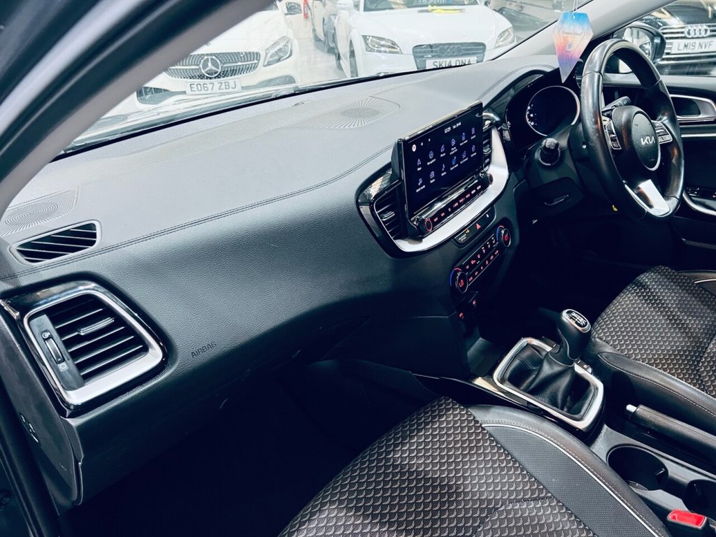 Used Kia Ceed 2023 for sale - 78056377: Photo 15