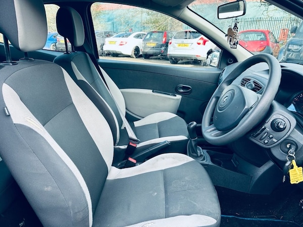 Used Renault Clio 2009 for sale - 73519433: Photo 12