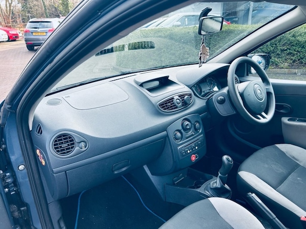 Used Renault Clio 2009 for sale - 73519433: Photo 4