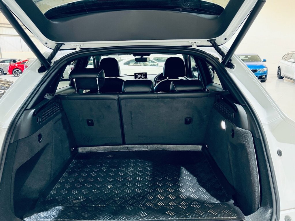 Used Audi Q3 2018 for sale - 77558146: Photo 10