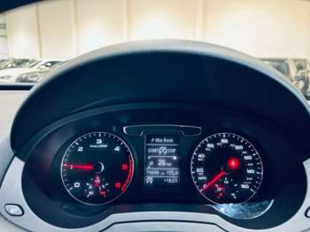 Used Audi Q3 2015 for sale - 75336158: Photo