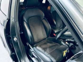 Used Audi Q3 2015 for sale - 75336158: Photo