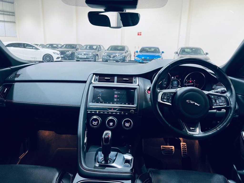 Used Jaguar E-Pace 2018 for sale - 77341408: Photo 12
