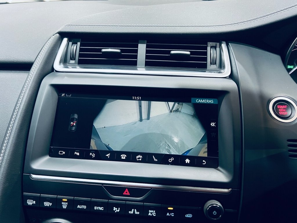 Used Jaguar E-Pace 2018 for sale - 77341408: Photo 2