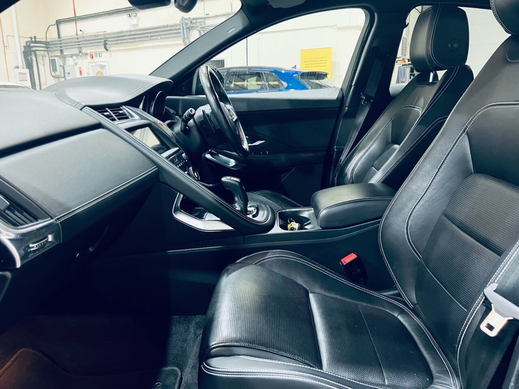Used Jaguar E-Pace 2018 for sale - 77341408: Photo 6