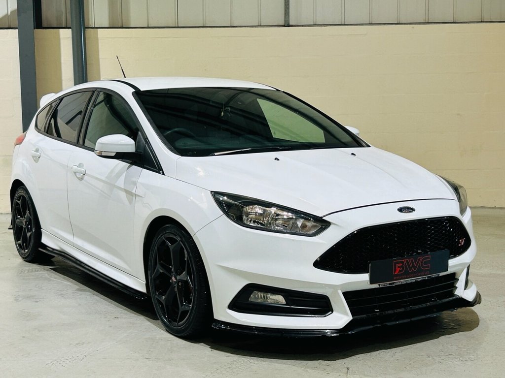 Used Ford Focus 2015 for sale - 76740407: Photo 10