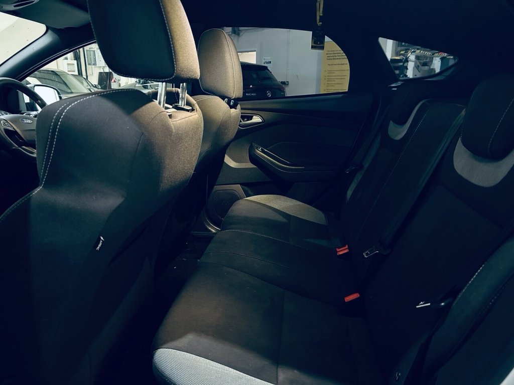 Used Ford Focus 2015 for sale - 76740407: Photo 16