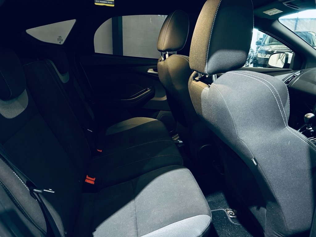 Used Ford Focus 2015 for sale - 76740407: Photo 18