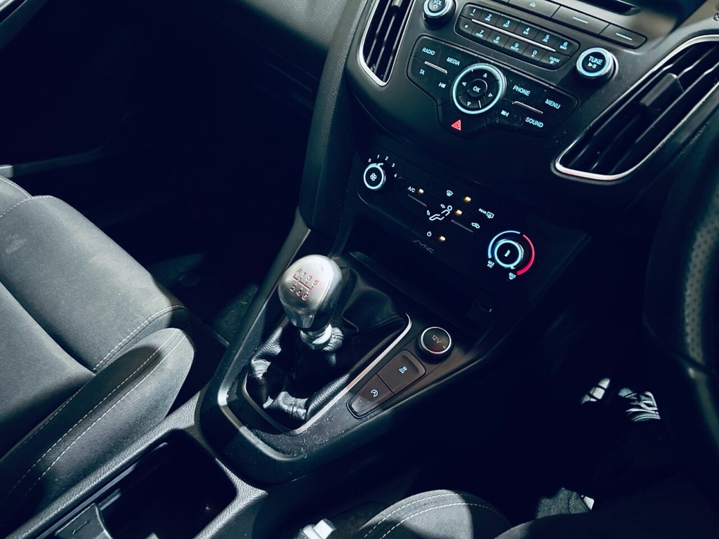 Used Ford Focus 2015 for sale - 76740407: Photo 30