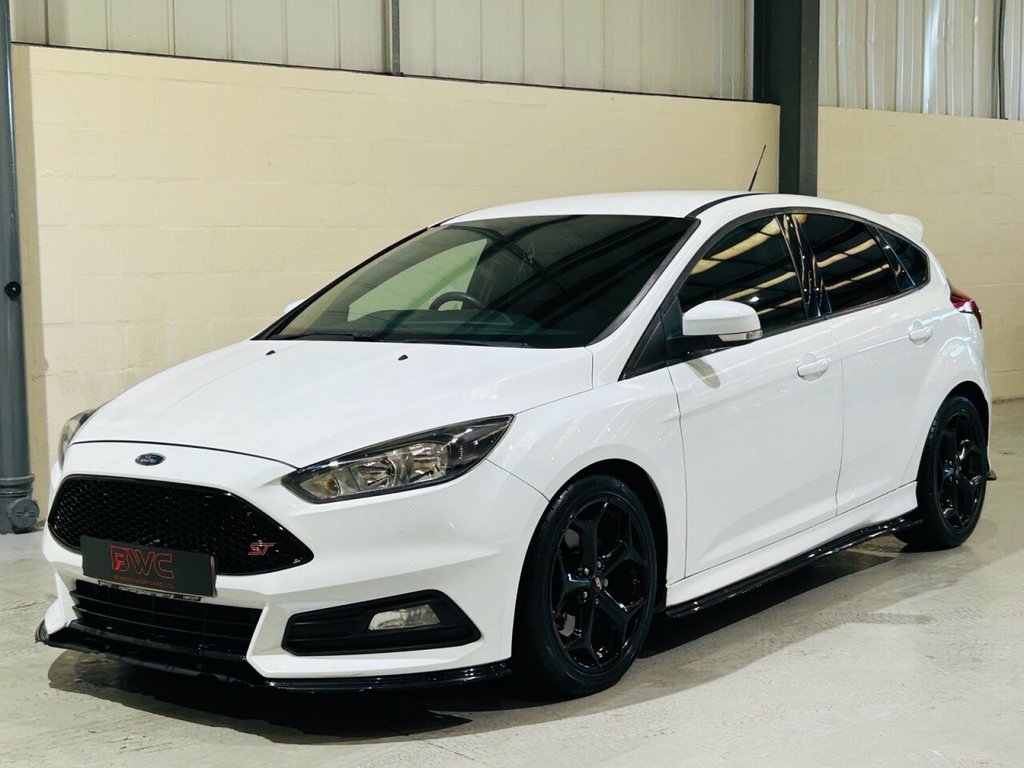 Used Ford Focus 2015 for sale - 76740407: Photo 6