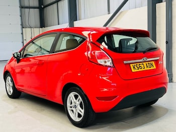 Used Ford Fiesta 2013 for sale - 79089400: Photo