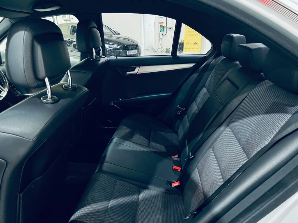 Used Mercedes-Benz C Class 2012 for sale - 77680254: Photo 14