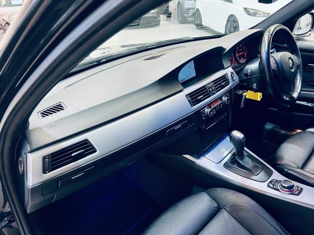 Used BMW 3 Series 2011 for sale - 78029879: Photo 22