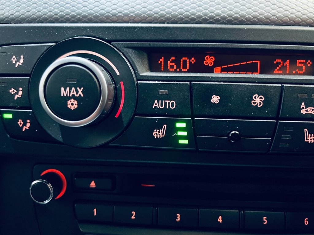 Used BMW 3 Series 2011 for sale - 78029879: Photo 32