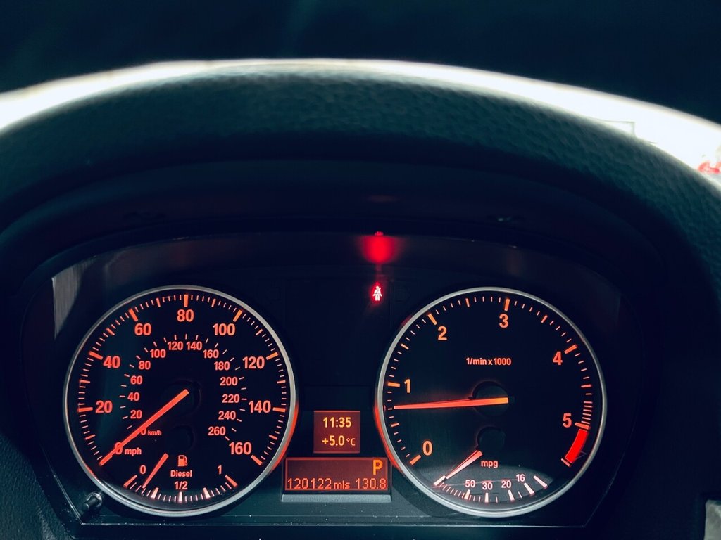 Used BMW 3 Series 2011 for sale - 78029879: Photo 6