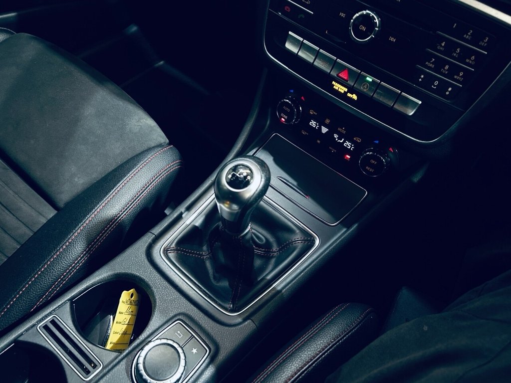 Used Mercedes-Benz GLA 2018 for sale - 76711318: Photo 11