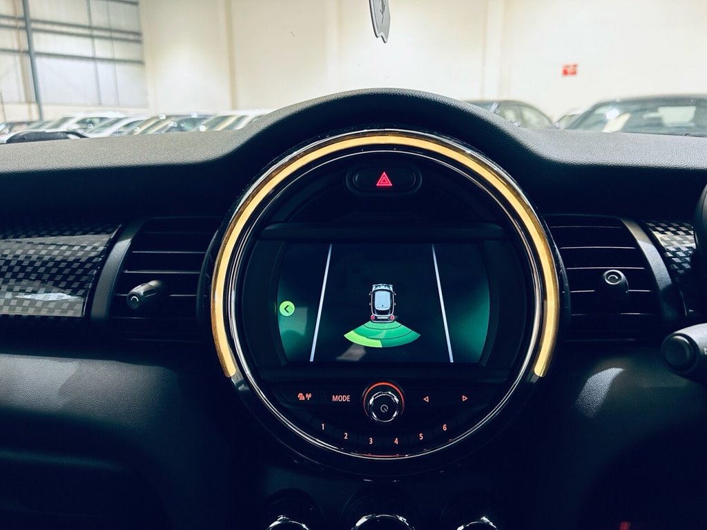 Used MINI Hatch 2019 for sale - 76223790: Photo 23
