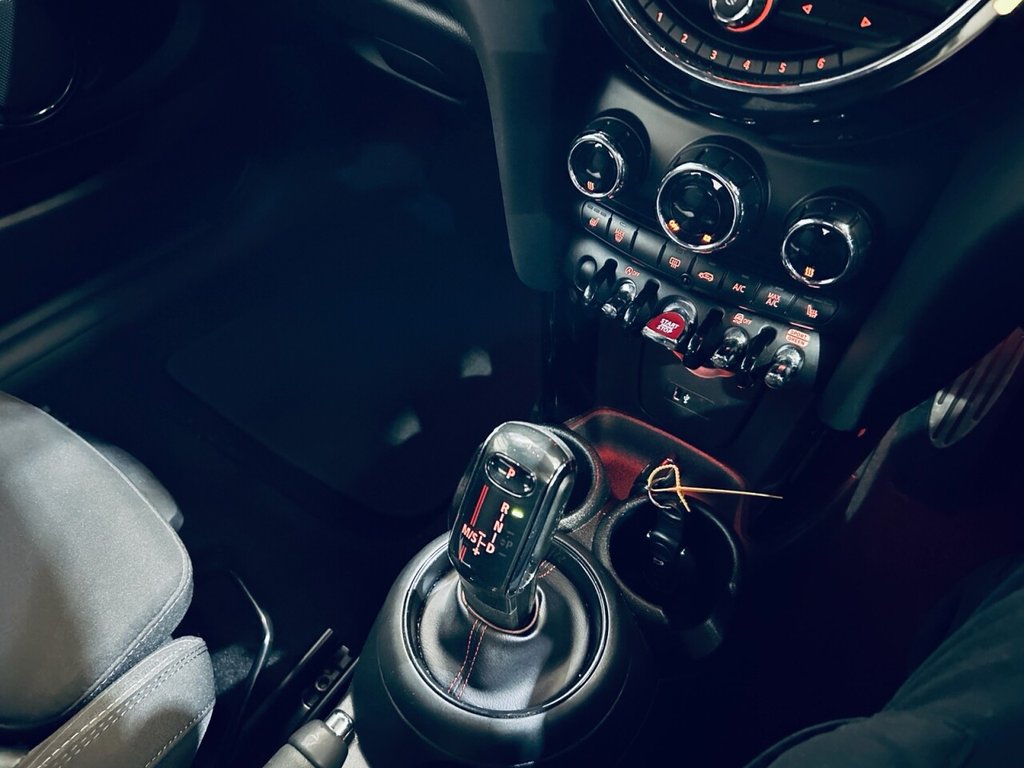 Used MINI Hatch 2019 for sale - 76223790: Photo 24