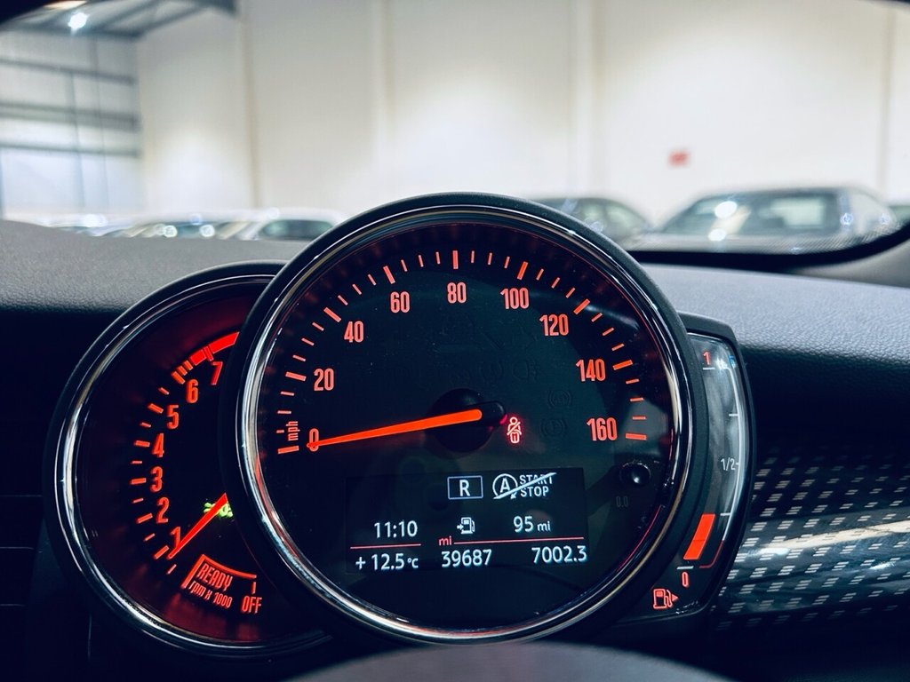 Used MINI Hatch 2019 for sale - 76223790: Photo 28