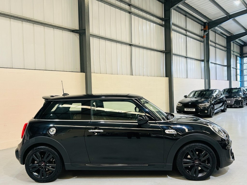 Used MINI Hatch 2019 for sale - 76223790: Photo 5