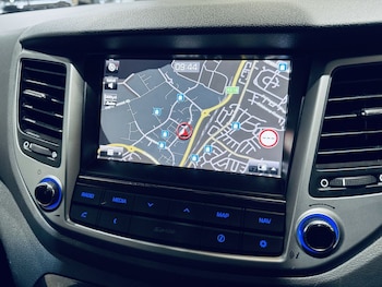 Used Hyundai TUCSON 2015 for sale - 76303638: Photo 4