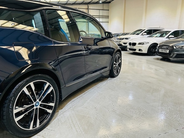 Used BMW i3 2019 for sale - 75998395: Photo 18