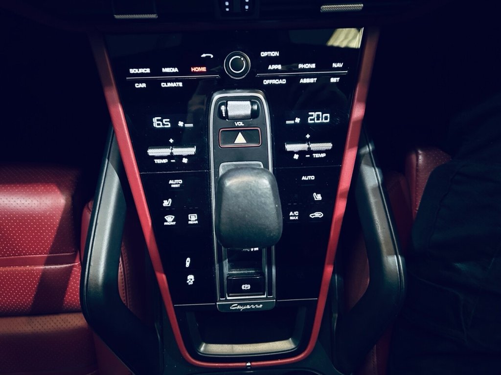 Used Porsche Cayenne 2021 for sale - 76395980: Photo 32