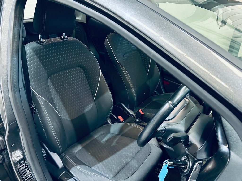 Used Ford Fiesta 2017 for sale - 76454559: Photo 11