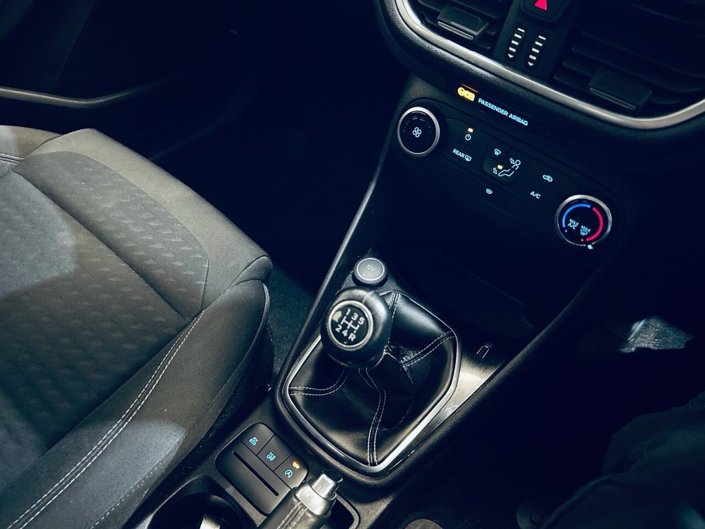 Used Ford Fiesta 2017 for sale - 76454559: Photo 16