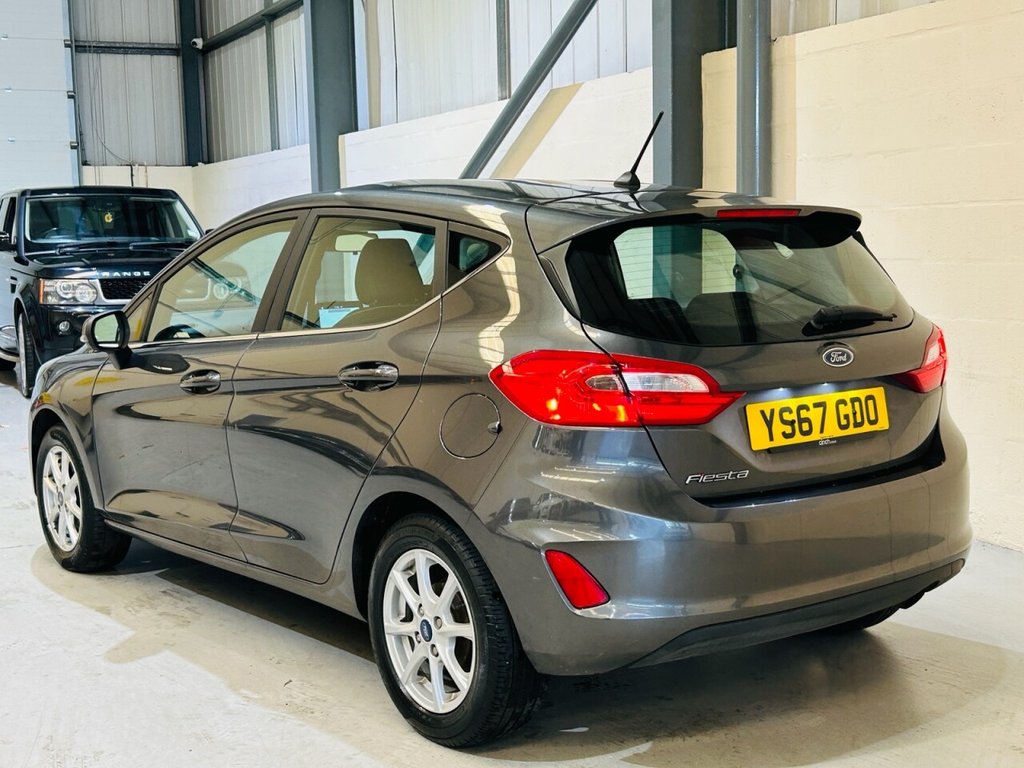 Used Ford Fiesta 2017 for sale - 76454559: Photo 3