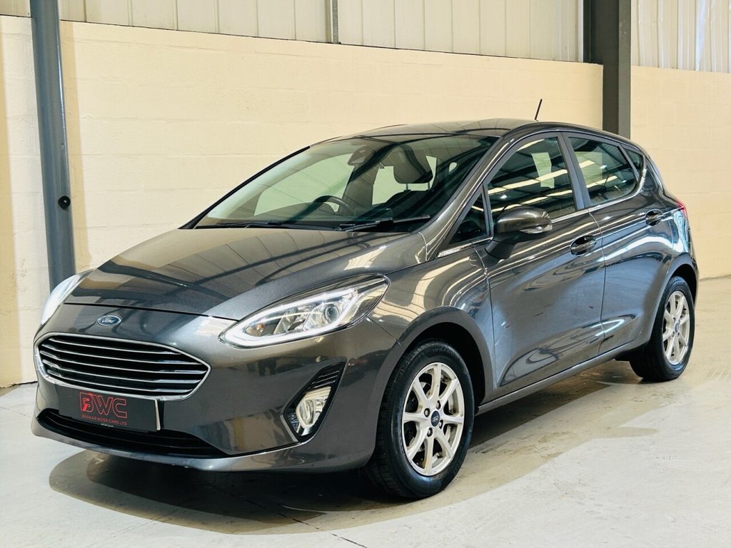 Used Ford Fiesta 2017 for sale - 76454559: Photo 4
