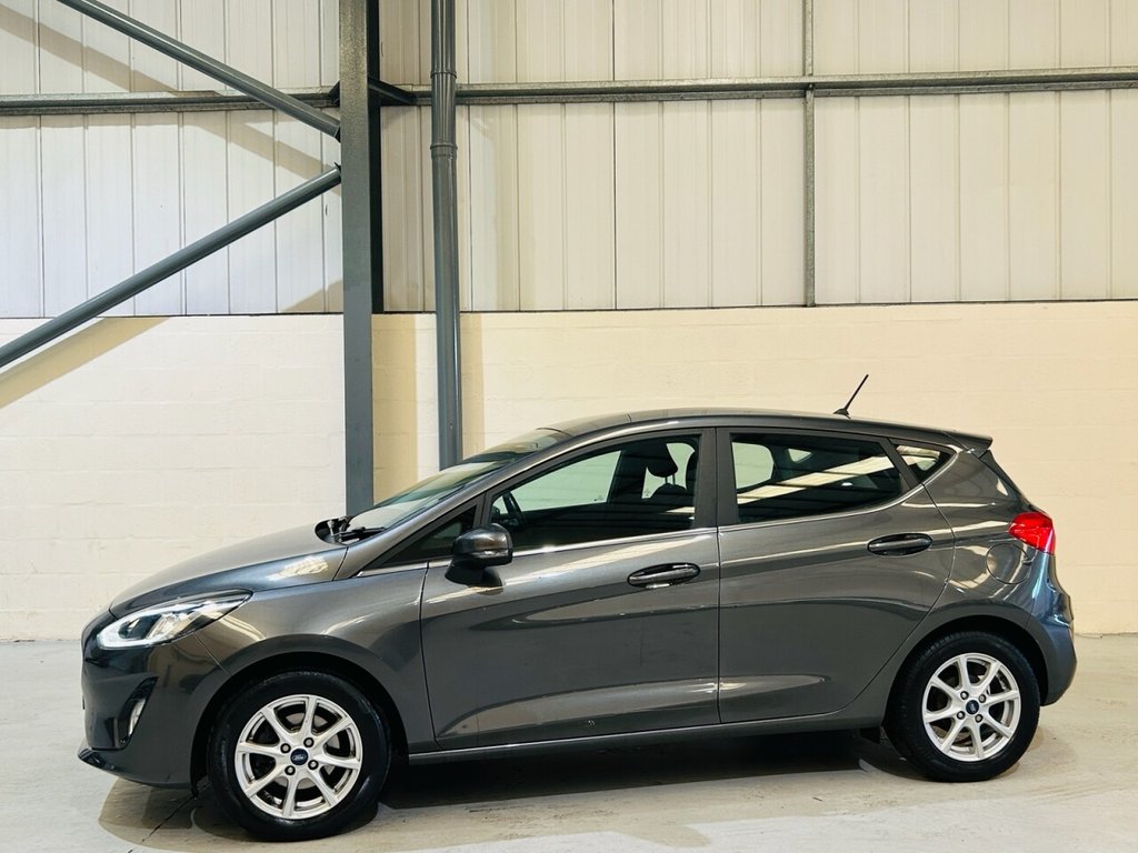 Used Ford Fiesta 2017 for sale - 76454559: Photo 5