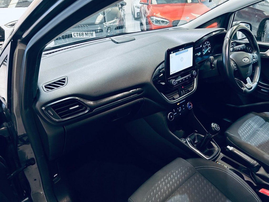 Used Ford Fiesta 2017 for sale - 76454559: Photo 8