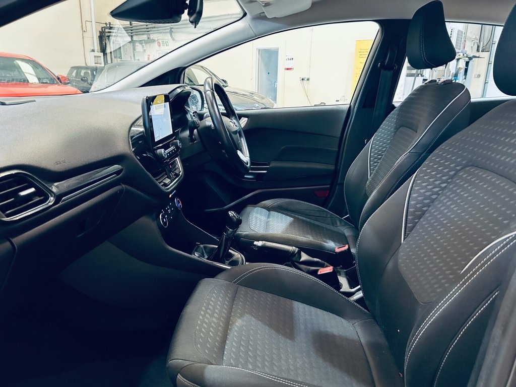 Used Ford Fiesta 2017 for sale - 76454559: Photo 9