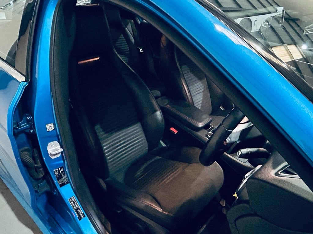 Used Mercedes-Benz A-Class 2014 for sale - 76665776: Photo 16