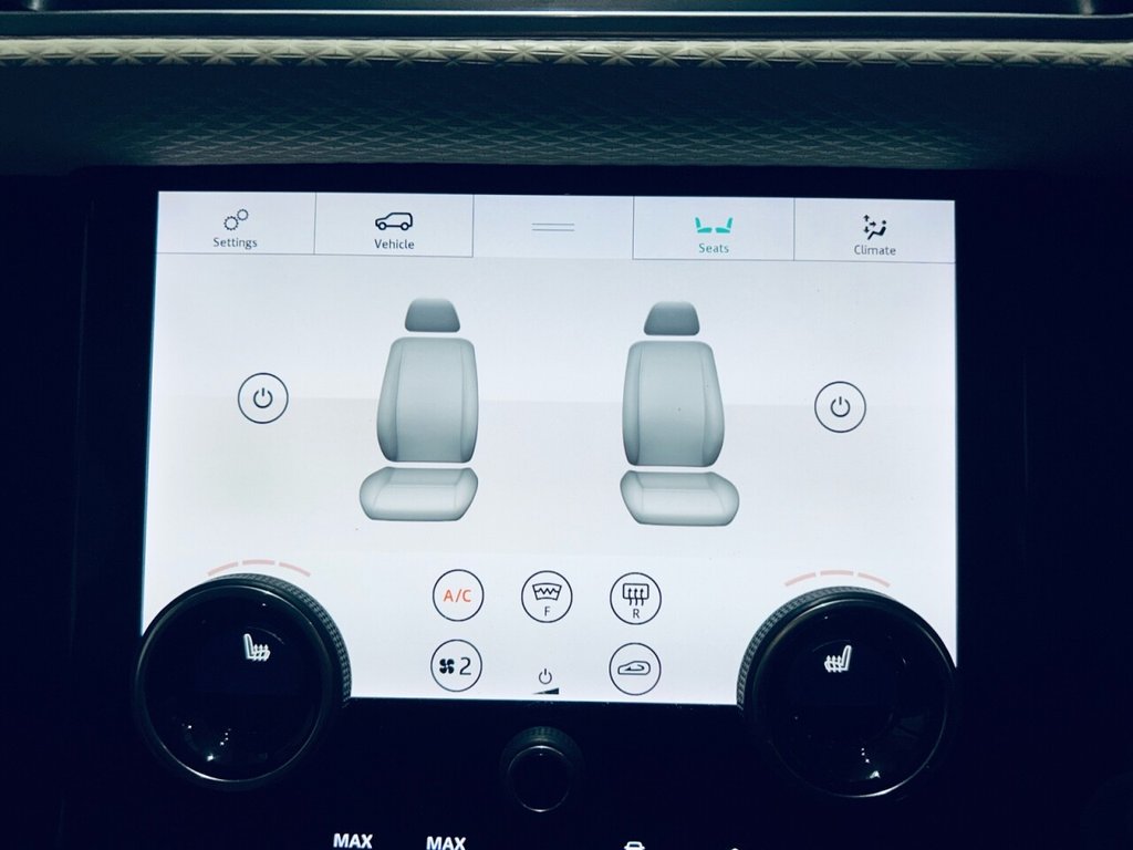 Used Land Rover Range Rover Velar 2019 for sale - 76496660: Photo 17