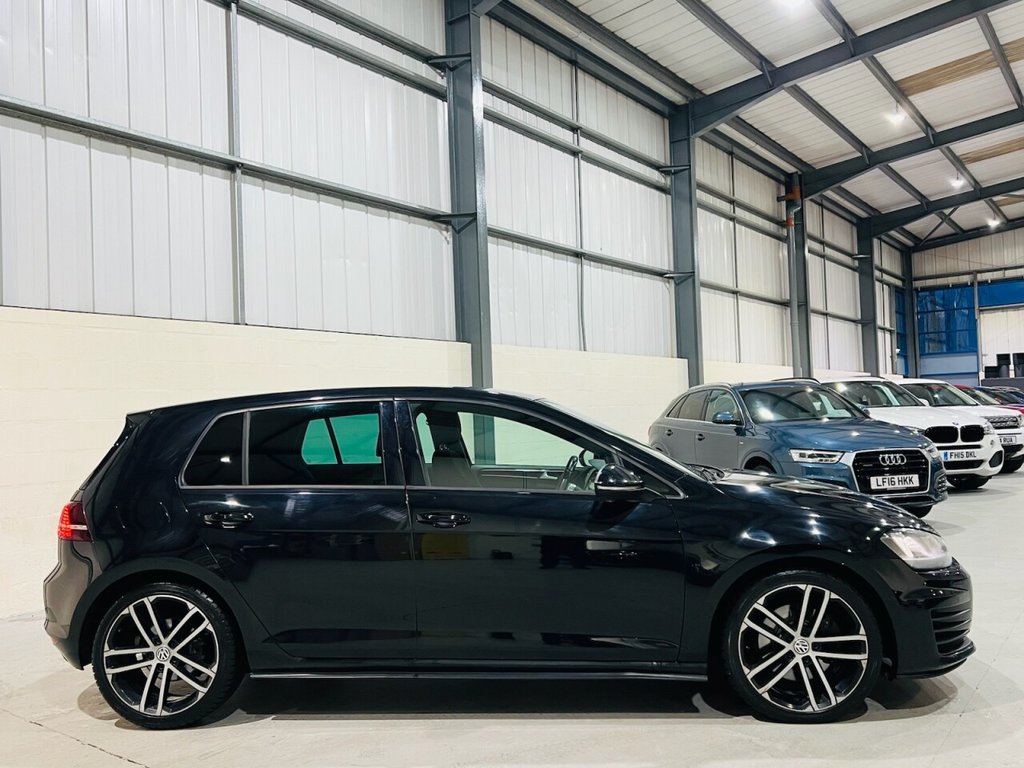 Used Volkswagen Golf 2015 for sale - 77477324: Photo 14