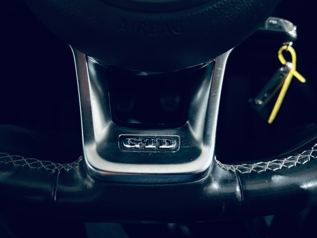 Used Volkswagen Golf 2015 for sale - 77477324: Photo 31