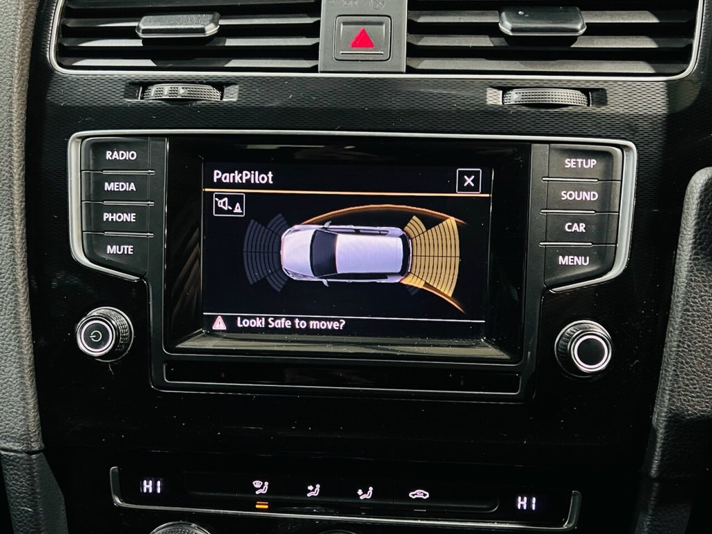 Used Volkswagen Golf 2015 for sale - 77477324: Photo 4