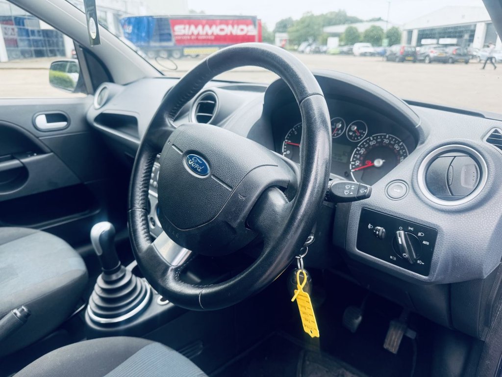 Used Ford Fiesta 2008 for sale - 76256181: Photo 14