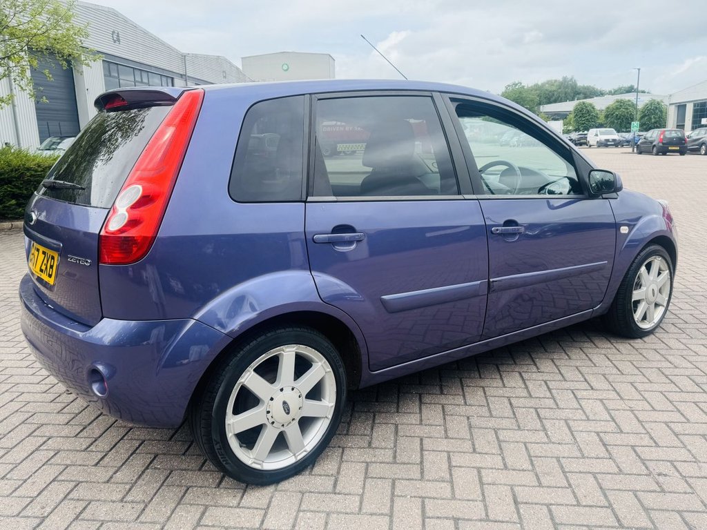 Used Ford Fiesta 2008 for sale - 76256181: Photo 2