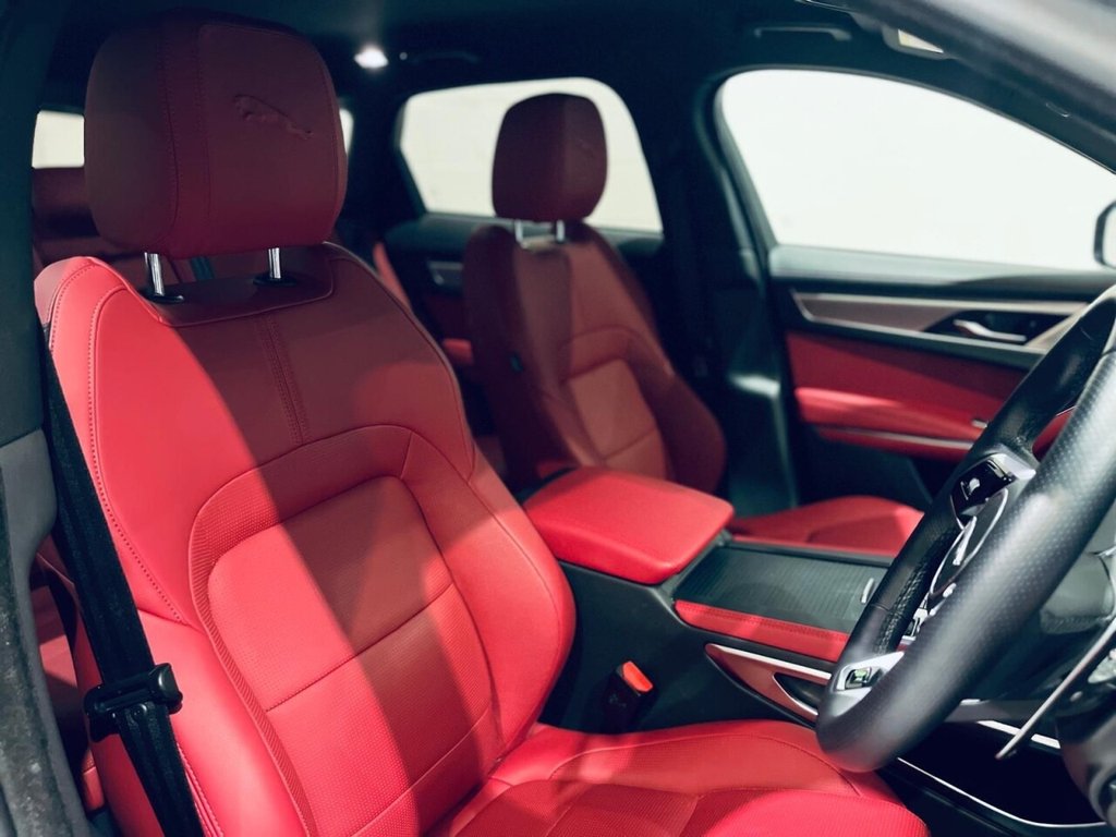 Used Jaguar F-Pace 2022 for sale - 76923439: Photo 6