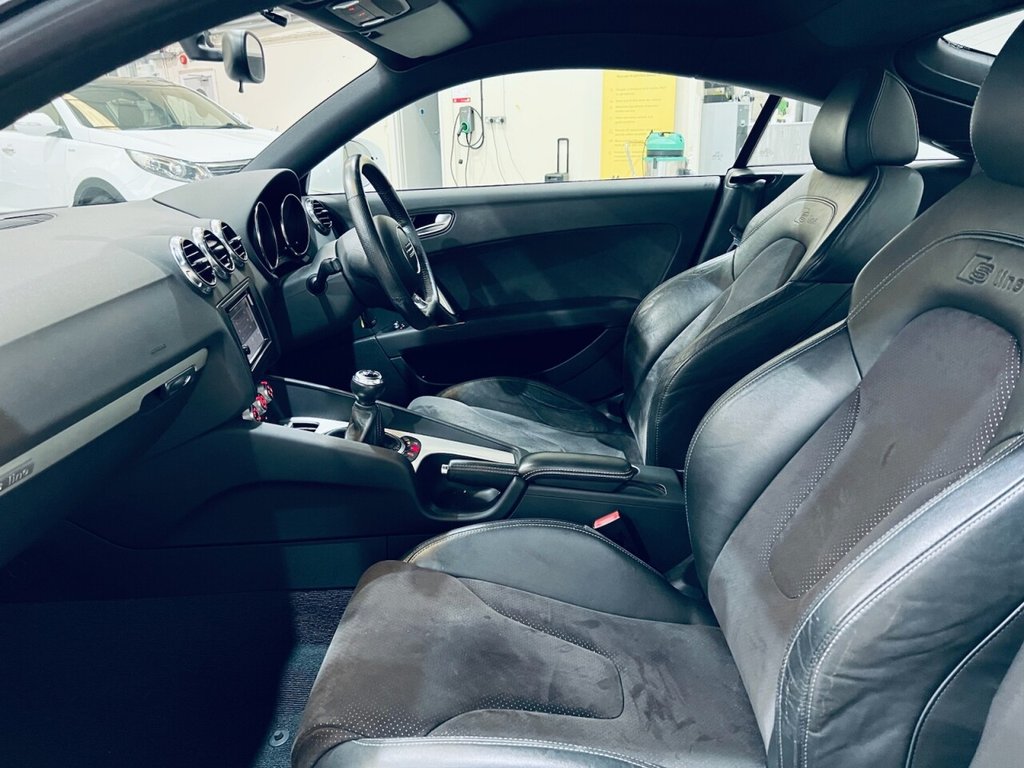 Used Audi TT 2011 for sale - 77734275: Photo 23